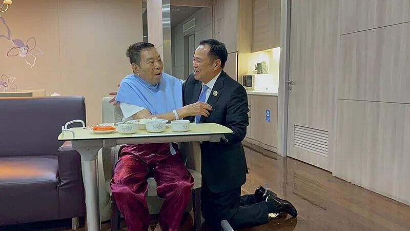 泰国新总理阿努廷44亿身家,祖籍广东新会!“准第一夫人”首次亮相(组图) - 25