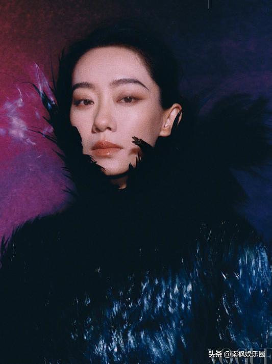 名场面!11大女星拍杂志封面,刘亦菲C位,把宋佳杨幂秒成陪衬(组图) - 13