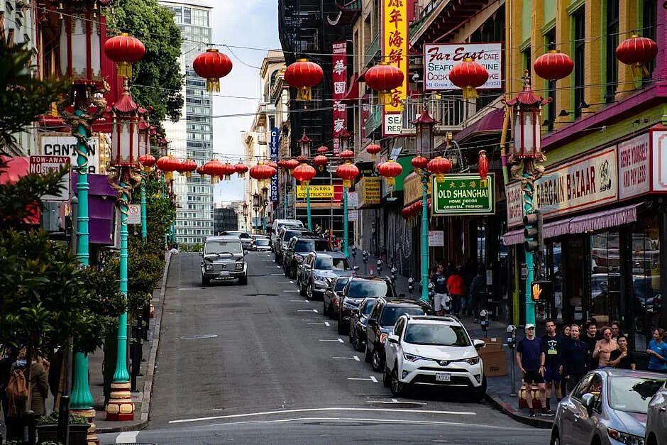 北美最不起眼的地下室里,挤满中国留学生(组图) - 13
