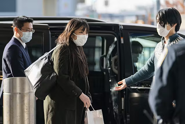 19岁日本“未来天皇”大办成人礼！一反常态不再“傻楞楞”仍遭民众批：我们要女天皇不要妈宝耀祖！（组图） - 18