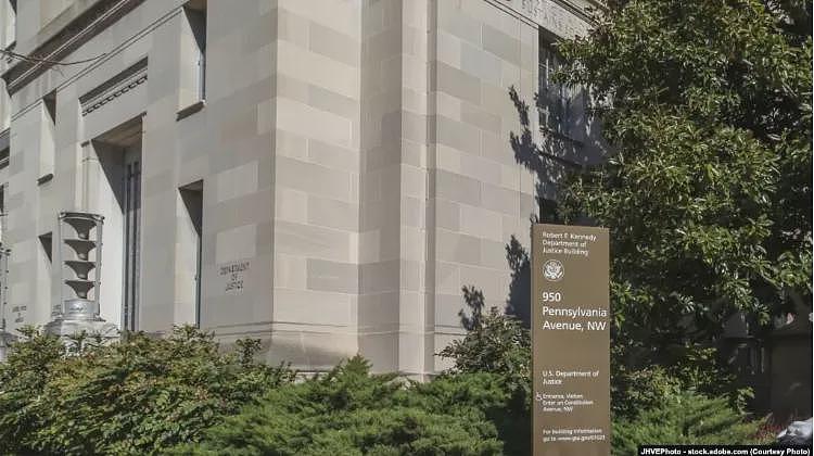 美国20多名中国人被捕！不上班在家收包裹挣$180万，机场逃跑时被拦...（组图） - 1