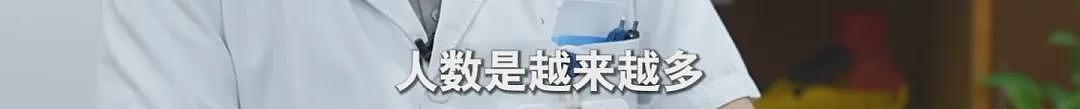 家里清出30吨！男子彻底崩溃：老妈有3套房，越堆越多！开门瞬间涌出……（组图） - 14