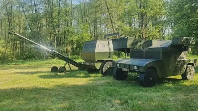 充气坦克与伪装火砲:乌克兰战争中的诱敌武器揭秘(组图) - 1
