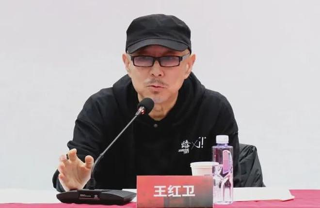 《流浪地球》监制爆雷！发表不当言论嘲讽中国GDP，遭网友抵制（组图） - 2