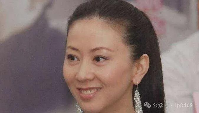 23年前她一脱成名轰动全国，汤加丽如今怎样了（组图） - 3