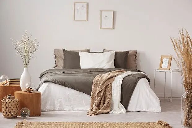 “便宜到离谱”!英国女孩打飞的到佛山买家具,6天怒省17.5万(组图) - 12