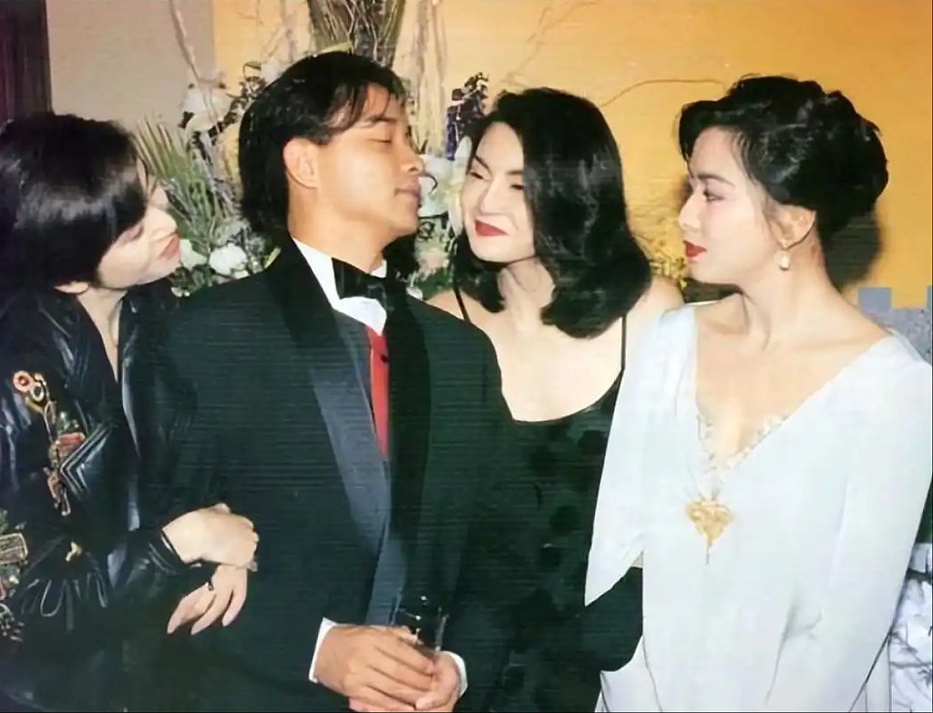 “有脏东西!” 向太曝张国荣离世内幕:不是因为抑郁症自杀,我内疚了22年(视频/组图) - 2