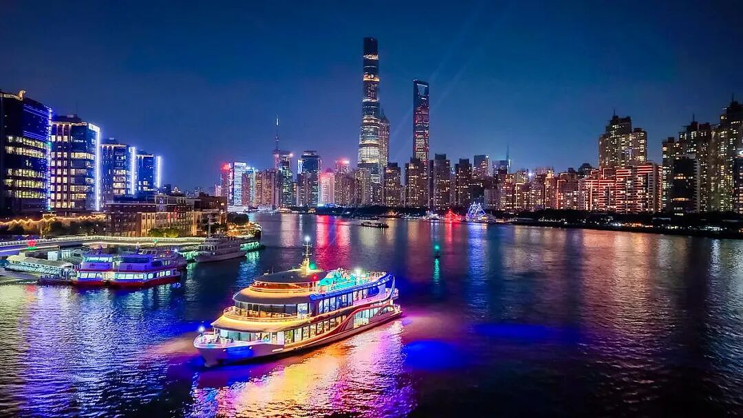 辛芷蕾成第三位华人威尼斯影后！杜莎夫人蜡像馆相继关闭，世界最大冰山解体（组图） - 19