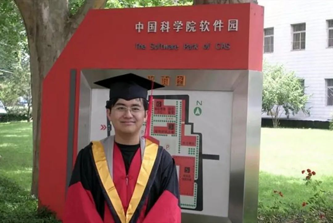 还记得被“禁止整容”的小芈月吗?2岁出道年入百万,当红时退圈,如今15岁的她怎样了(组图) - 13