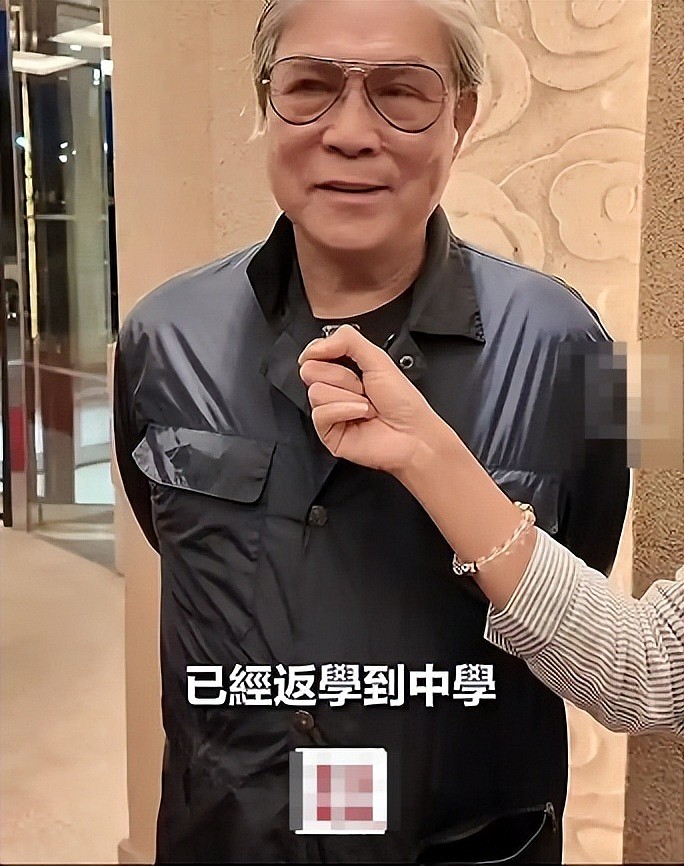 霍震霆谈对霍中曦希望，四字寄语内涵深远，反观李嘉诚已没有资格（组图） - 4