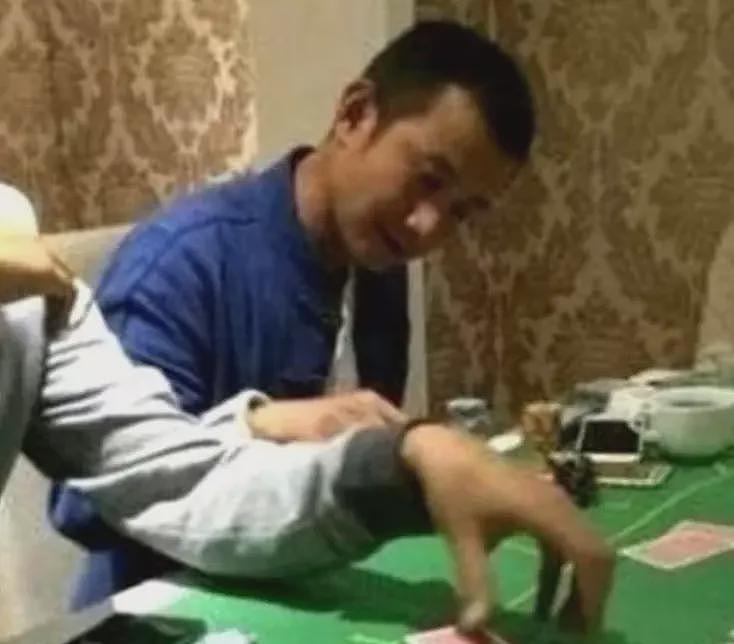 许凯更多黑料曝光，被指聚众赌博，在横店豪宅私设赌场！娱乐圈多位明星涉赌博风波，有小偶像一夜输20万（组图） - 14