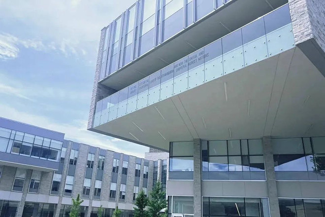 北美最不起眼的地下室里，挤满中国学生（组图） - 6