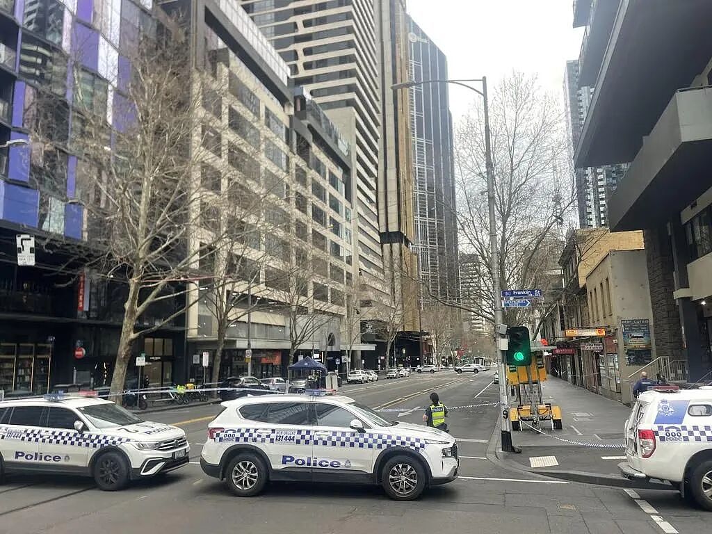 墨尔本连出大事!City整条街被封!华人有家难回(组图) - 1