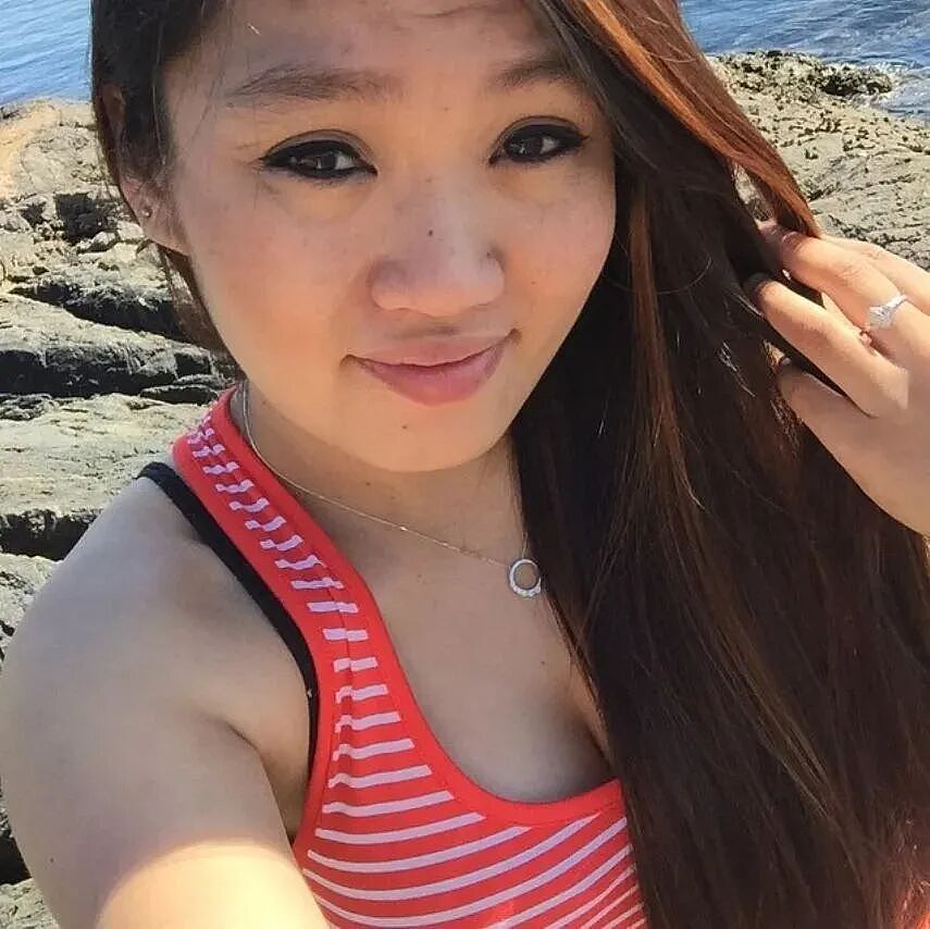 出生于飞机上的女孩身亡，死前膀胱破裂惨不忍睹，华裔妈妈被通缉（组图） - 1