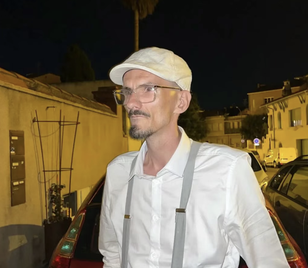 网红直播自虐300小时猝死,10万观众围观!4.2万打赏换一条命(组图) - 3