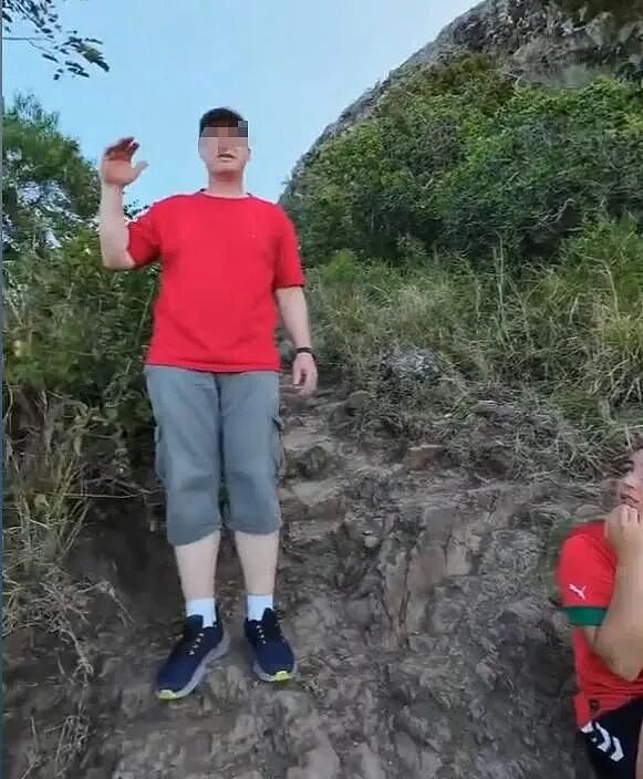 语言不通！陕西游客在毛里求斯徒步下山，帮法国游客找到了德国游客坠崖的儿子，可惜……（组图） - 11