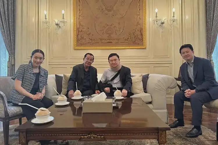 泰国新总理夫人火了！原为网红咖啡店老板，来自华裔家庭（组图） - 6