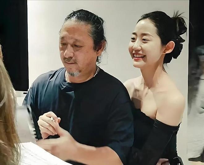 “护夫狂魔”万千惠，是表演型人格还是坚定女主？（组图） - 45