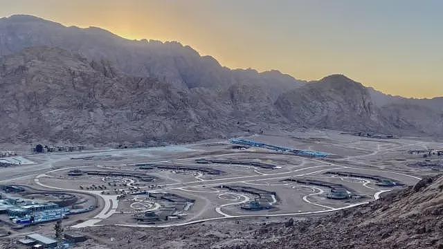 世界上最神圣的地方之一,正被改建为豪华大型度假村(组图) - 3
