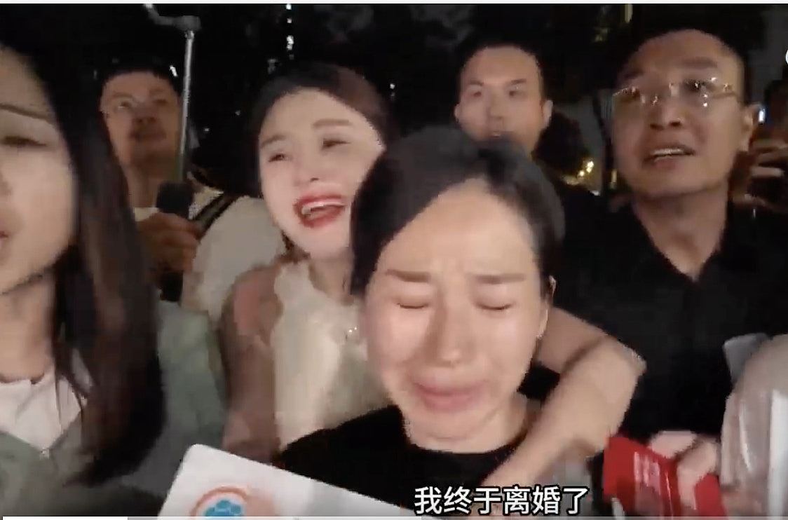 女子2年被家暴16次终身须挂粪袋,二审前夫维持11年有期徒刑(组图) - 13