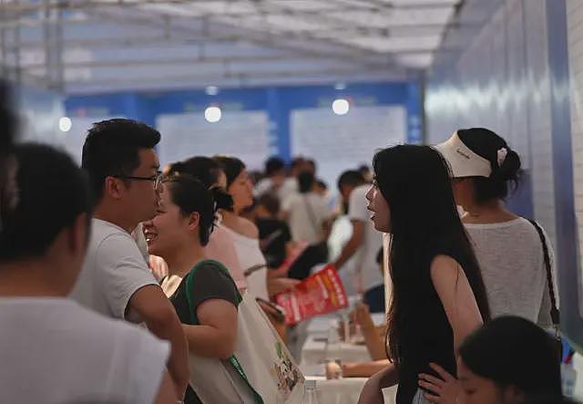 中国进入网贷世代:谁在贷款?谁在放贷?谁能约束(组图) - 3