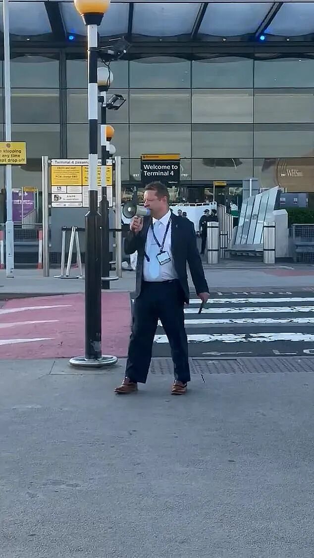 机场惊爆危险物质泄漏，防化服队伍冲入！数千旅客紧急撤离，21人受伤（组图） - 4