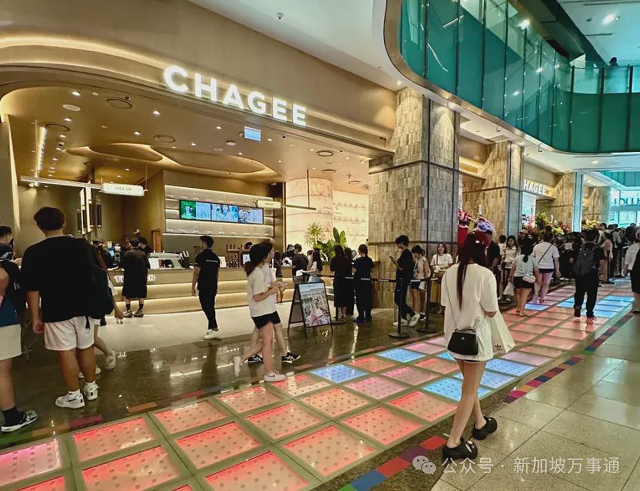 中国IP在新加坡杀疯了！1年3000家企业倒闭，一场来自东方的商业