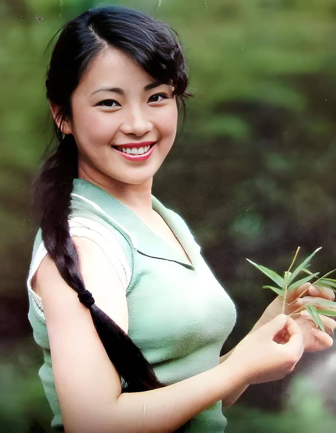 李连杰的前妻黄秋燕：2005年再婚，丈夫开小餐馆（组图） - 16