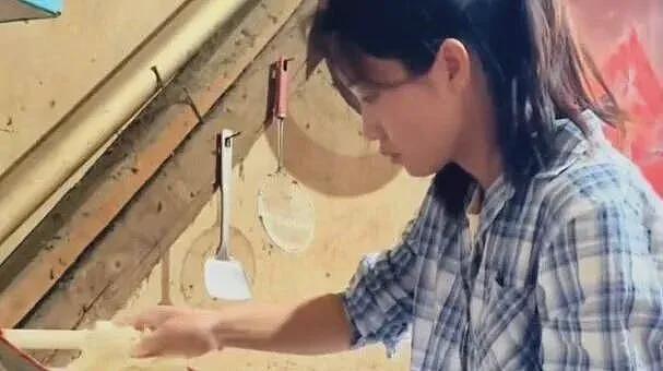 毕业回乡照顾家人,真的是“书白读了”吗(组图) - 2