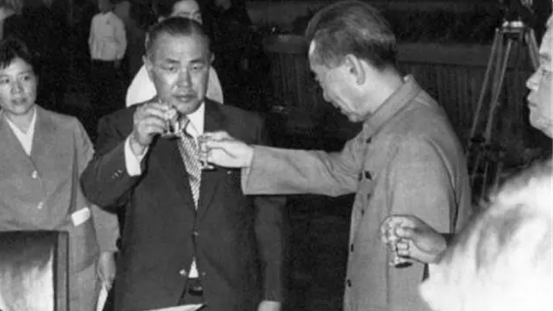 搬入“凶宅”159天，日本首相辞职了（组图） - 5