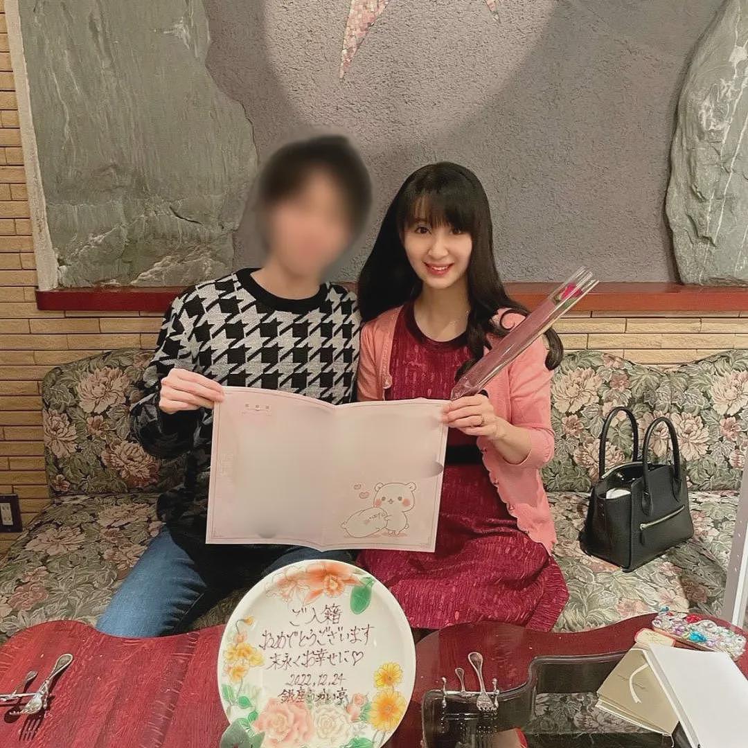 63岁嫁31岁，还甜蜜互称王子公主？她比婆婆还大6岁，不想婚后三年，婆婆很高兴（组图） - 7
