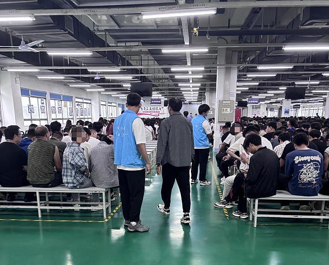 苹果发布iPhone 17系列之后：劳务中介劝人“跑步进厂”（组图） - 3