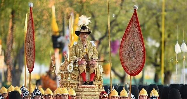 泰国前总理他信入狱，女总理下台，新总理上任，有什么幕后交易？（组图） - 2
