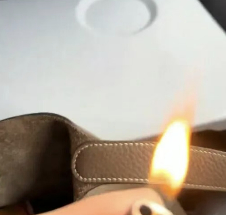 中国女子在从新加坡回国航班上，公然玩火还自曝多次带火机登机... 现场画面流出（组图） - 5