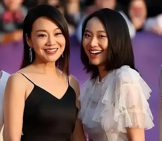 原来闫妮的女儿就是她，也是演员，23岁就演了女一号（组图） - 3