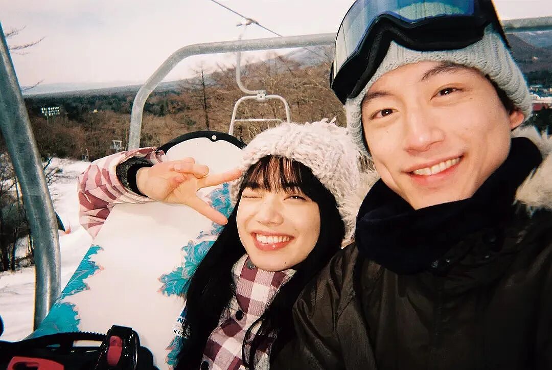 日本盐系男神塌房大戏！坂口健太郎出轨永野芽郁，网友炸锅：Prada真会找代言人啊！（组图） - 1