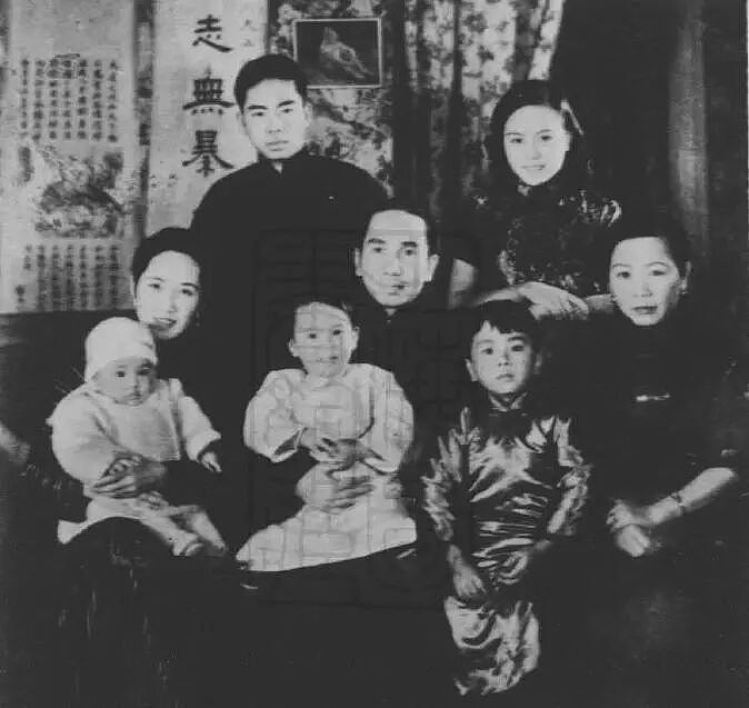TVB知名女星去世！爸爸娶两个妻子，家族改变中国电影圈（组图） - 37