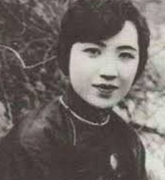 TVB知名女星去世！爸爸娶两个妻子，家族改变中国电影圈（组图） - 26