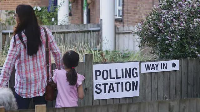 英国选举监察机构：花了三年才从中国黑客攻击中恢复（组图） - 1