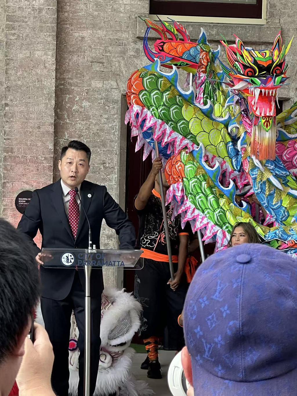 华裔独立议员陈潇当选帕拉玛塔市副市长 ——多元文化与经济发展双轮驱动(组图) - 4