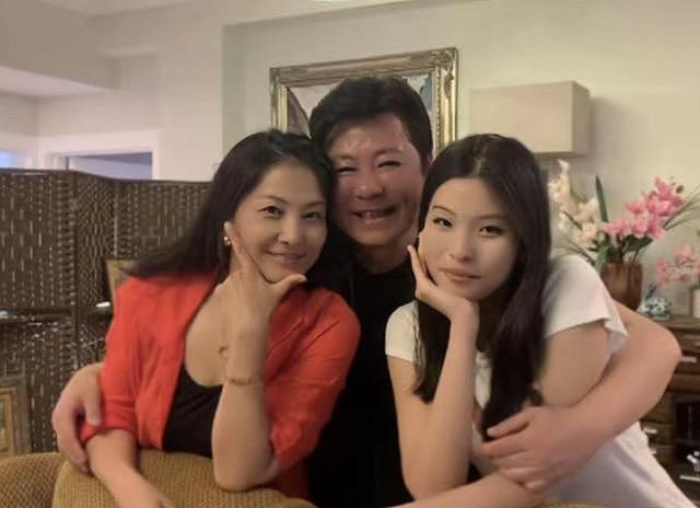 老戏骨祖孙三代炫耀在美生活，声称我奋斗我享受，如今回中国生活（组图） - 19