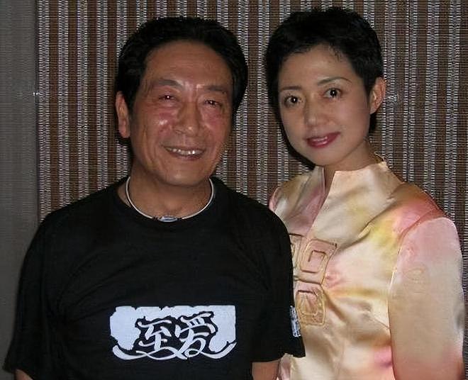 万千惠再卷旋涡 ，贵圈5对老少配各有争议，是真爱还是另有所图？（组图） - 11