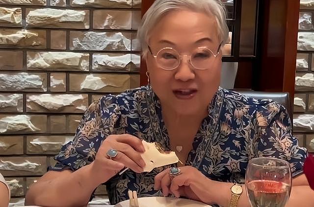 老戏骨祖孙三代炫耀在美生活，声称我奋斗我享受，如今回中国生活（组图） - 3