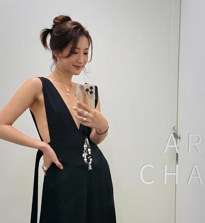 和陈赫离婚10年,许婧一张 大胆照,撕开那段婚姻最后的伪装(组图) - 15
