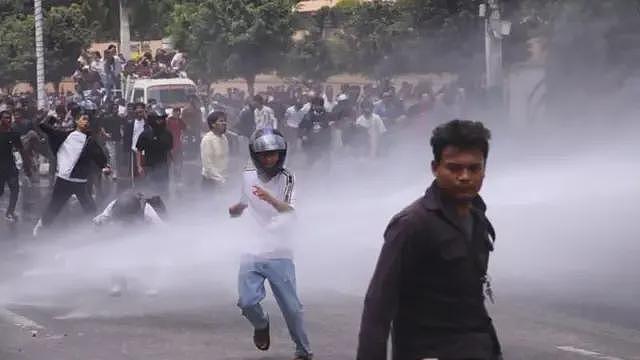 尼泊尔封锁油管、脸书和WhatsApp，“Z世代”爆发抗议（视频/组图） - 3