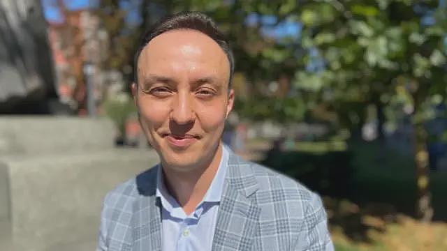 俄罗斯导弹袭击乌克兰首都基辅核心区域,俄制零部件增加(组图) - 3