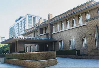 搬入“凶宅”159天，日本首相辞职了（组图） - 1