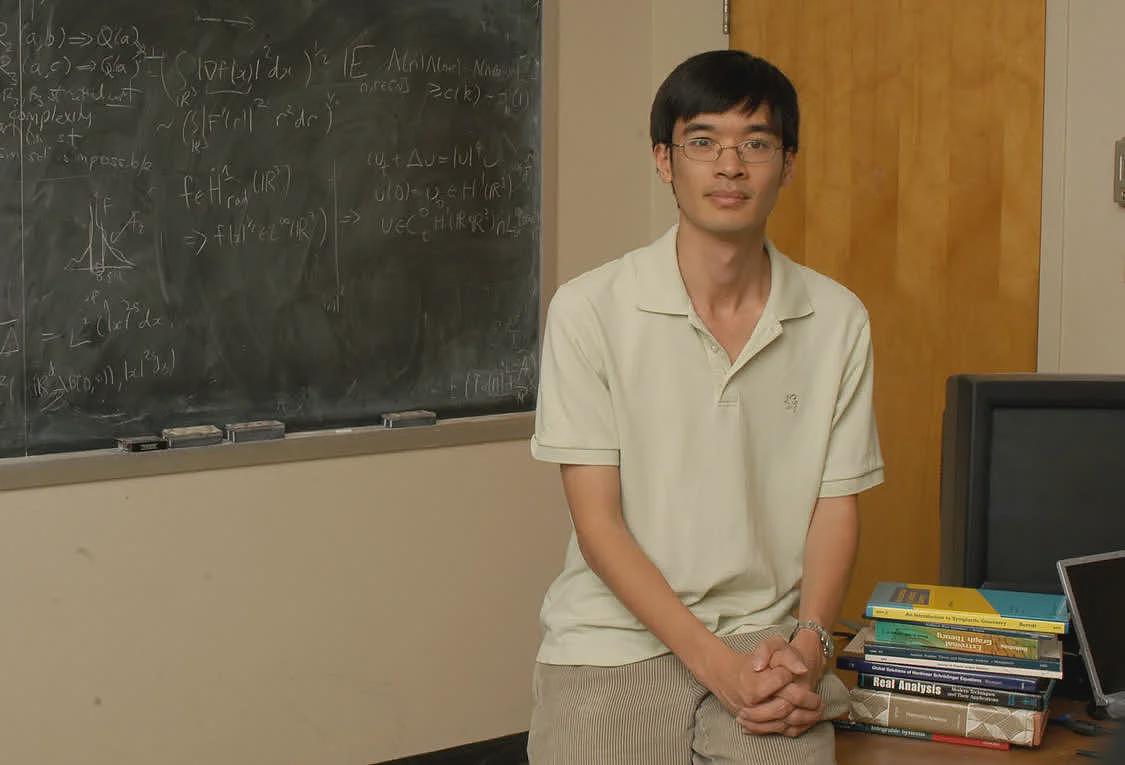 顶尖澳华裔数学家陶哲轩被迫筹款,谈是否会离开美国(图) - 1