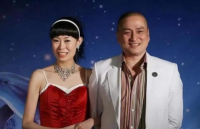 万千惠再卷旋涡 ，贵圈5对老少配各有争议，是真爱还是另有所图？（组图） - 35