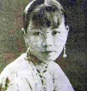 TVB知名女星去世！爸爸娶两个妻子，家族改变中国电影圈（组图） - 12